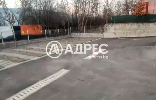 Гараж/Паркомясто в София, Горна баня