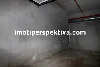 Гараж/Паркомясто в Пловдив, Христо Смирненски