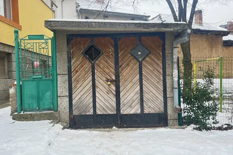 Garage/Parking in Pleven, Idealen Centyr