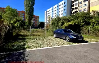 Гараж/Паркомясто в Перник, Изток