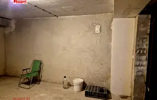 Гараж/Паркомясто във Велико Търново, Колю Фичето