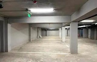Гараж/Паркомясто в София, Кръстова вада