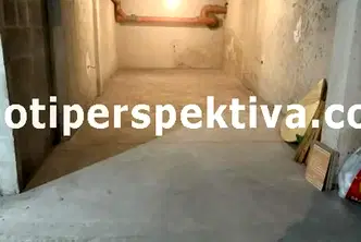 Гараж/Паркомясто в Пловдив, Кършияка