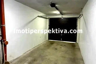 Гараж/Паркомясто в Пловдив, Кършияка