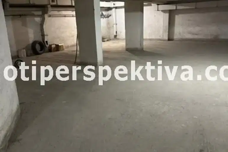 Паркомясто в Пловдив, Кючук Париж