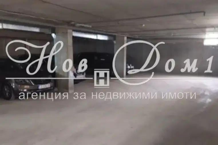 Parking Spot in Plovdiv, Kyuchuk Parij