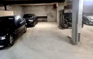 Гараж/Паркомясто във Варна, Левски 2