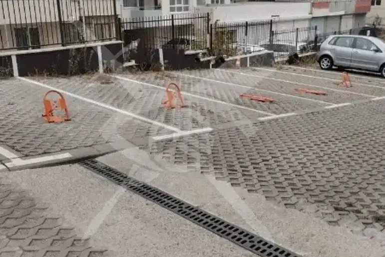 Garage/Parking in Burgas, Meden Rudnik - Zona B