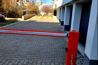 Гараж/Паркомясто в София, Младост 4