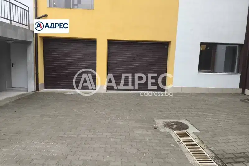 Garage/Parking in Раз, Орел