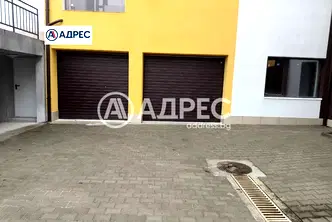 Гараж/Паркомясто в Раз, Орел