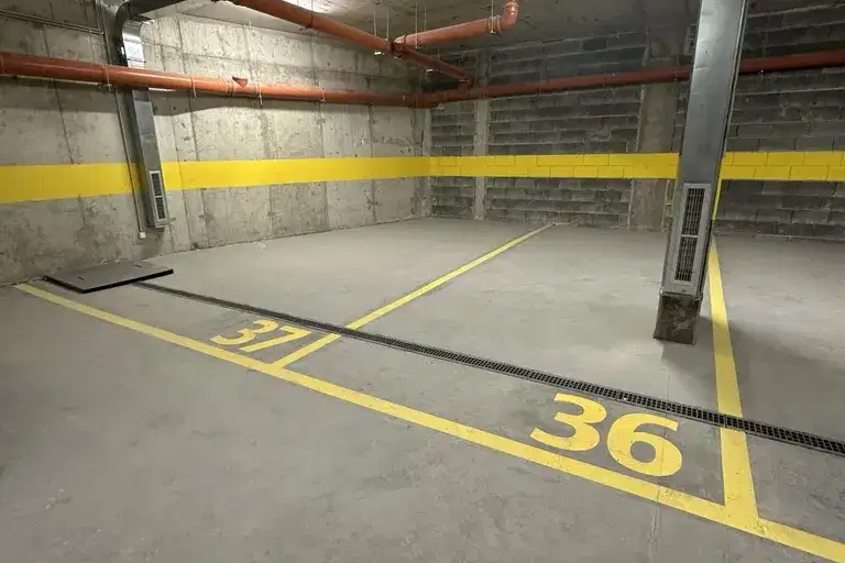 Garage/Parking in Sofiya, Pavlovo
