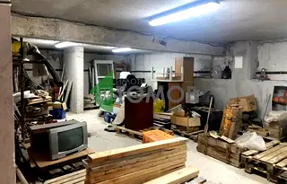 Гараж/Паркомясто в Шумен, Пазара