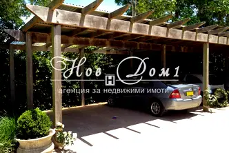 Гараж/Паркомясто във Варна, Погреби