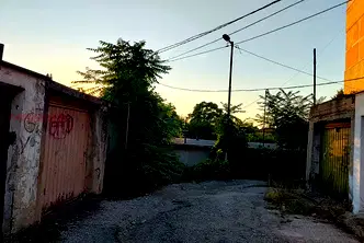 Гараж/Паркомясто във Враца, Река Лева