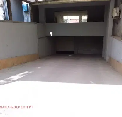 Photo 5 — Garage/Parking in Ruse, Rodina 1