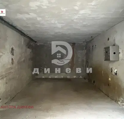 Photo 2 — Garage/Parking in Stara Zagora, Tri Chuchura - Yug