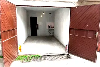Гараж/Паркомясто във Варна, Трошево