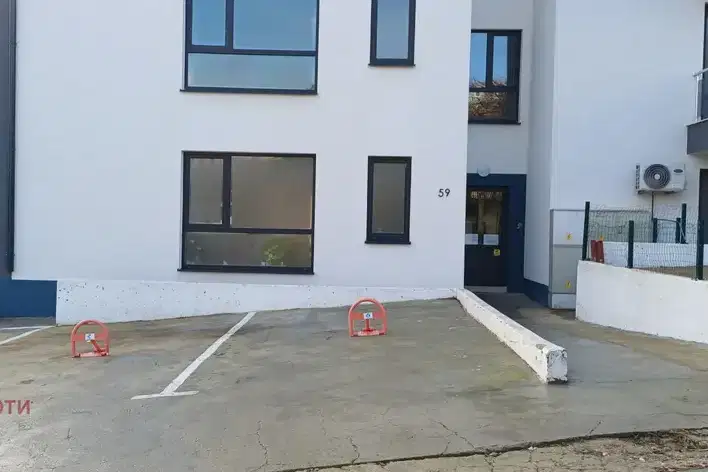 Garage/Parking in Varna, Vinica