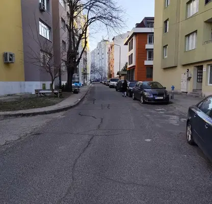 Снимка 5 — Гараж/Паркомясто в Кърджали, Възрожденци