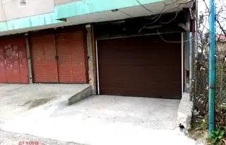 Гараж/Паркомясто в Русе, Ялта