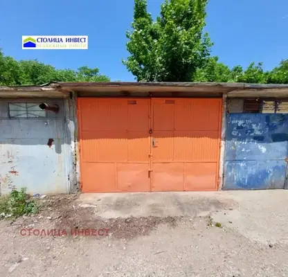 Photo 3 — Garage/Parking in Ruse, Zdravec