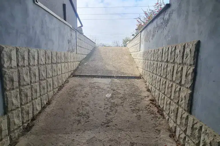 Гараж/Паркомясто в Русе, Здравец Изток