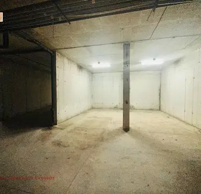 Photo 3 — Garage/Parking in Oblast Blagoevgrad, Bansko