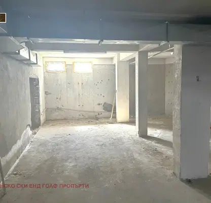 Photo 2 — Garage/Parking in Oblast Blagoevgrad, Bansko