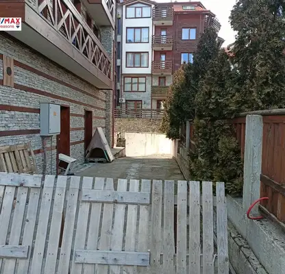 Photo 3 — Garage/Parking in Oblast Blagoevgrad, Bansko