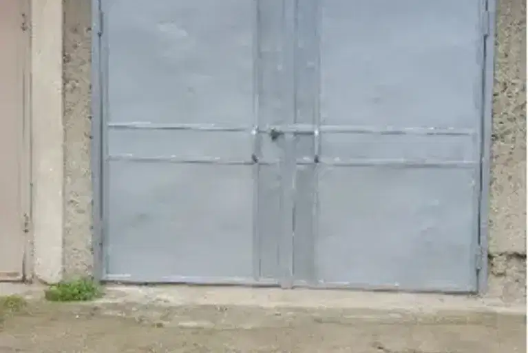 Garage/Parking in Oblast Kyrdjali, Момчил
