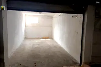 Гараж/Паркомясто в Кърджали, Момчил