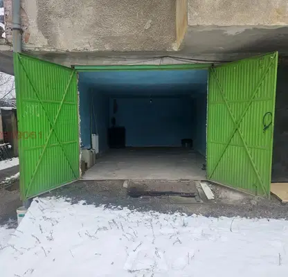 Снимка 2 — Гараж/Паркомясто във Враца, Мездра