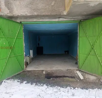 Снимка 3 — Гараж/Паркомясто във Враца, Мездра