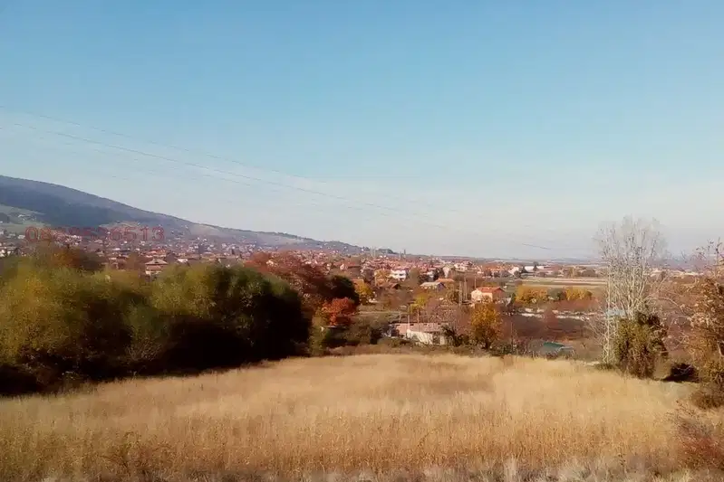 Гори и храсти в земеделска земя в Пловдив, Куклен