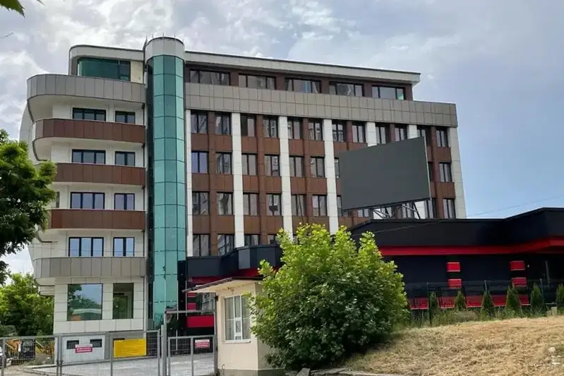 Hotel in Kyrdjali, Centyr