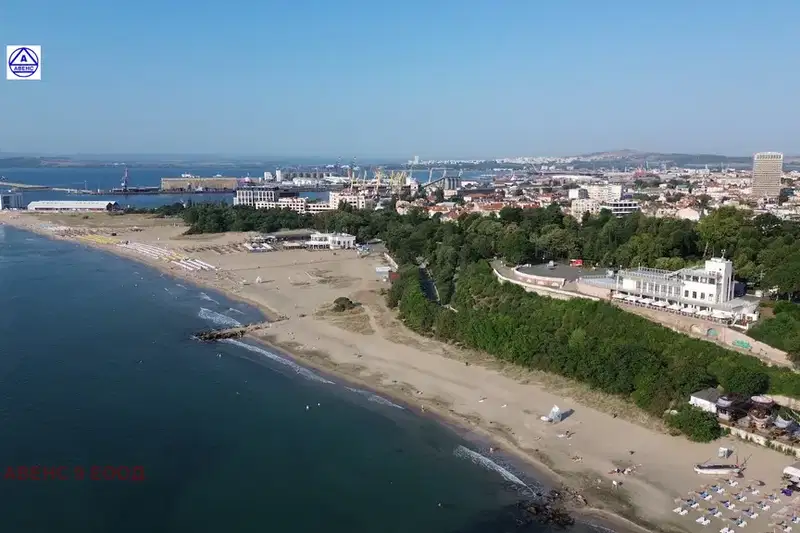 Hotel in Burgas, Centyr