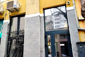 Хотел във Варна, ЖП Гара