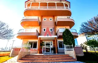 Хотел в Лариса
