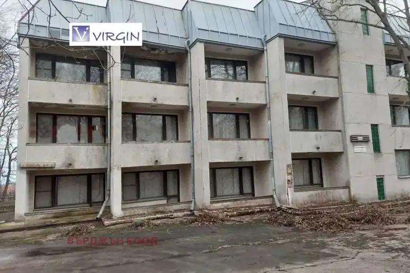 Хотел във Варна, м-т Ален мак
