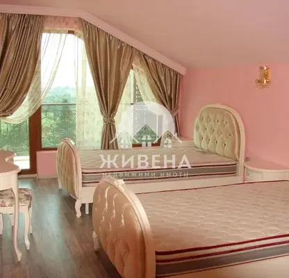 Снимка 4 — Хотел във Варна, м-т Манастирски рид