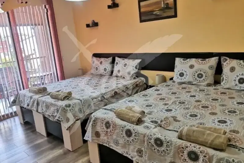 Хотел в Бургас, Царево