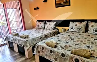 Хотел в Бургас, Царево