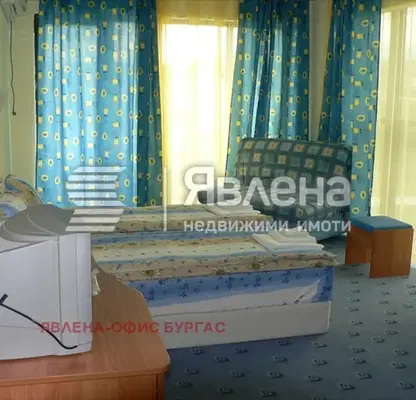 Photo 5 — Hotel in Burgas, Varvara