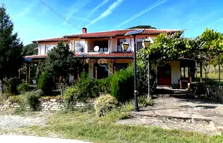 Хотел в Габрово, с. Кръвеник