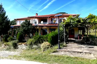 Хотел в Габрово, с. Кръвеник
