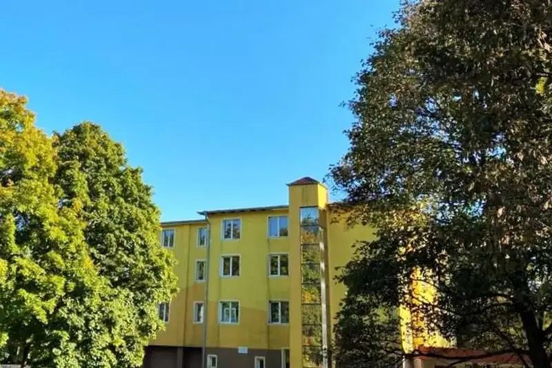 Хотел в Пазарджик, с. Панагюрски колонии