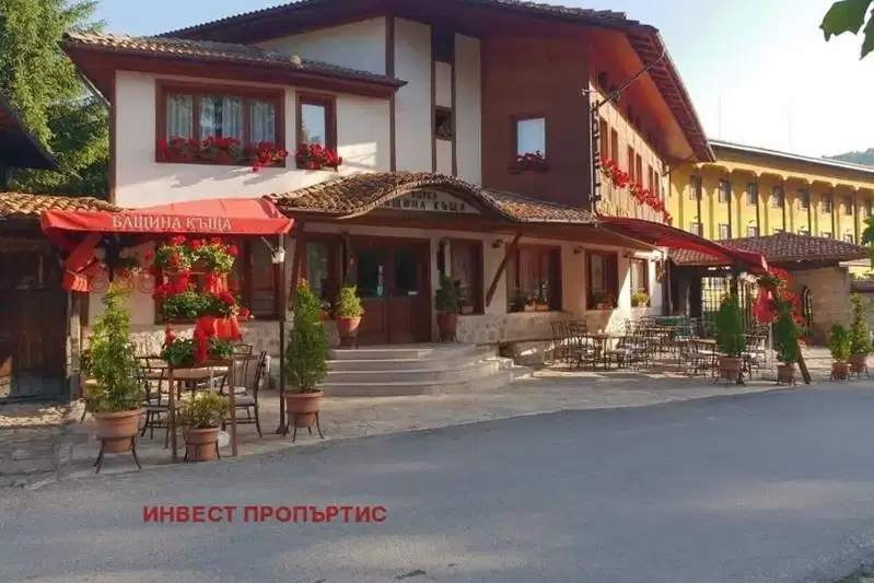 Хотел в София, Копривщица