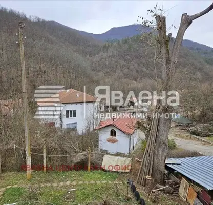 Photo 2 — Hotel in област София, с. Правешка Лакавица