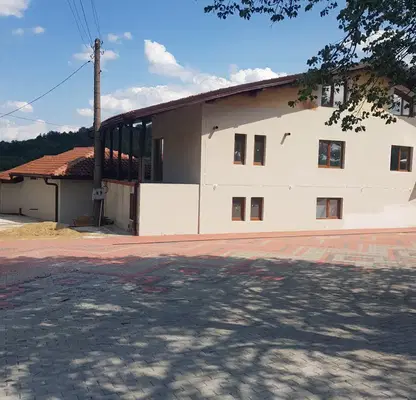 Photo 2 — Hotel in Oblast Veliko Tyrnovo, Elena